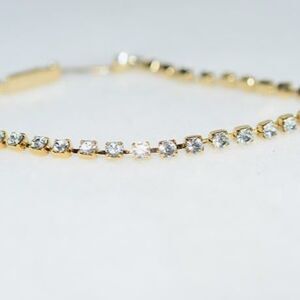 Dainty Chic Tennis Clear Rhinestone Gold Tone Metal Hook Latch 6 Inch Bracelet